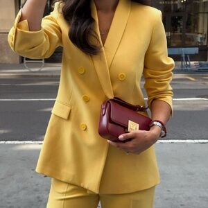 NWT ZARA STRAIGHT FIT SHAWL COLLAR BLAZER Women's Size Small Canary Yellow